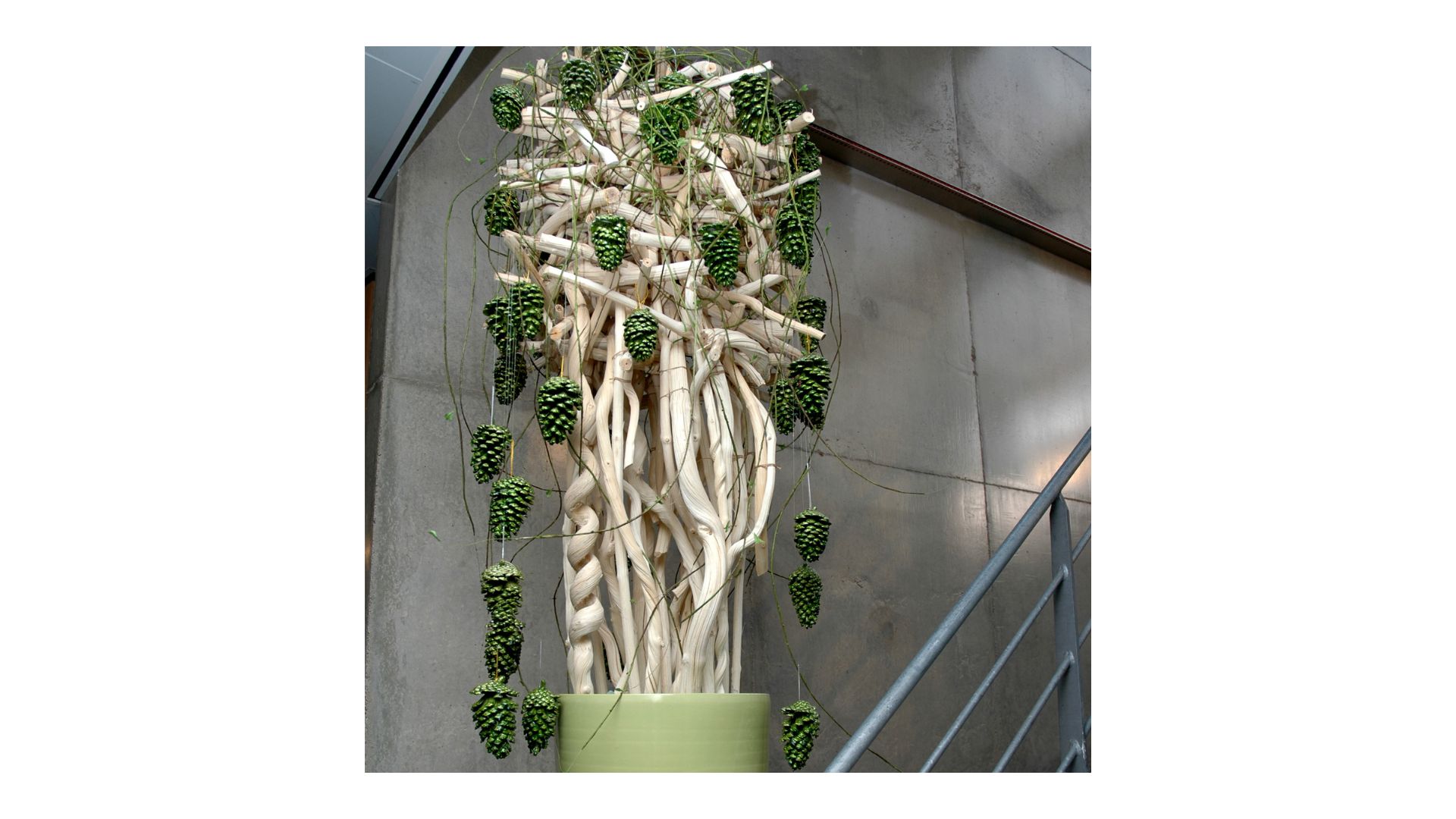 Zwart en Witte Eenvoudige Moderne Stijl Sectiepagina Creatieve Presentatie (13).jpg